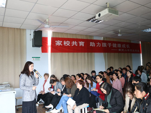 婚姻恋爱中的情感冲突，可以通过婚恋情感心理咨询来解决！